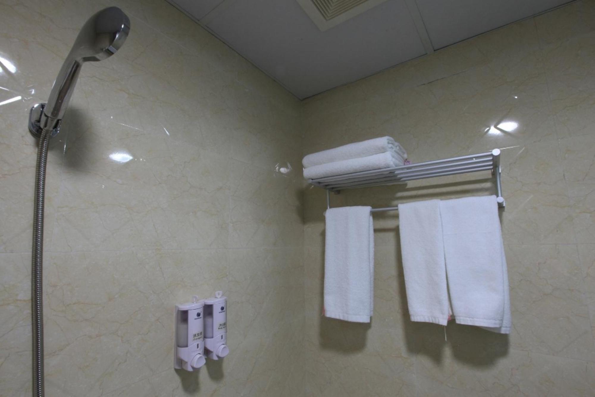 Yangon Regency Hotel Екстер'єр фото