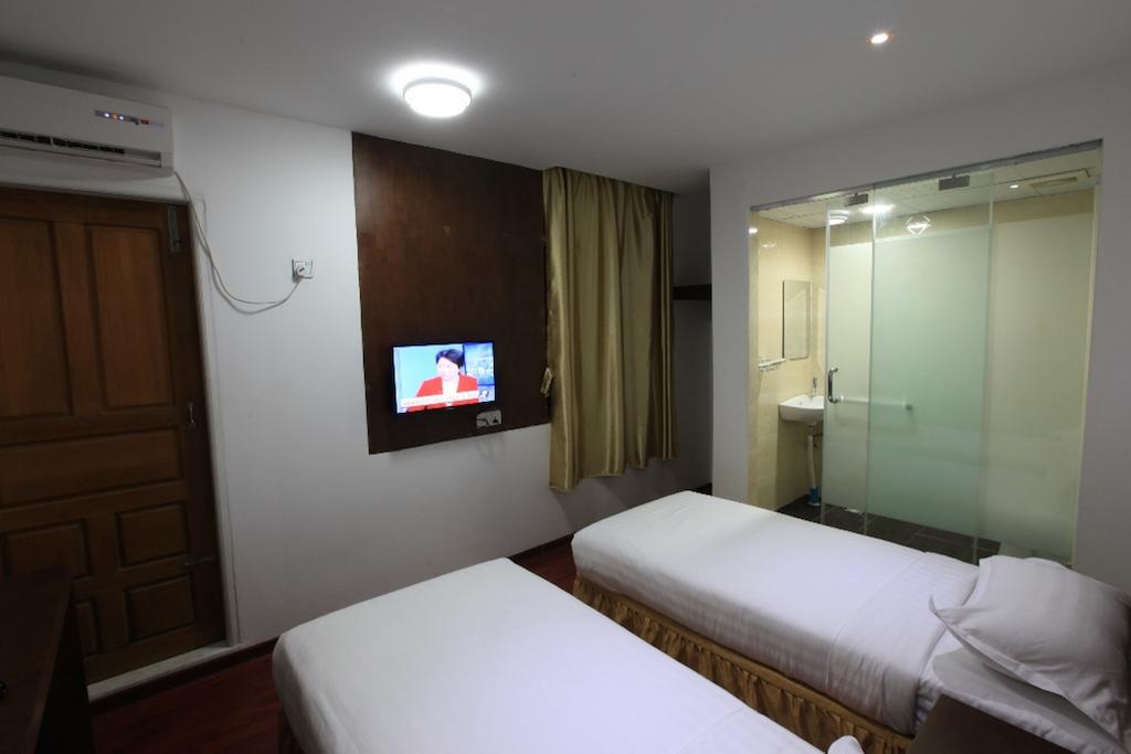 Yangon Regency Hotel Екстер'єр фото
