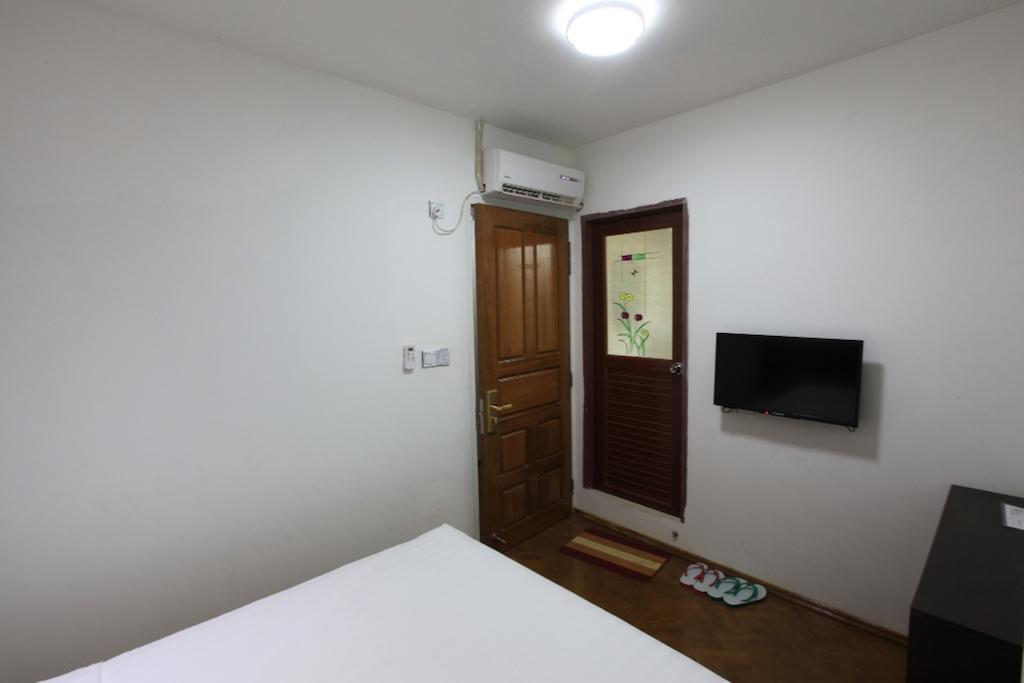Yangon Regency Hotel Екстер'єр фото
